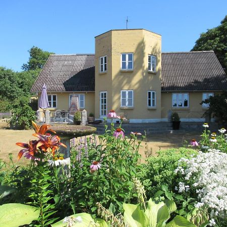 Okker Gokker Garden Hotel Allingåbro Exterior foto
