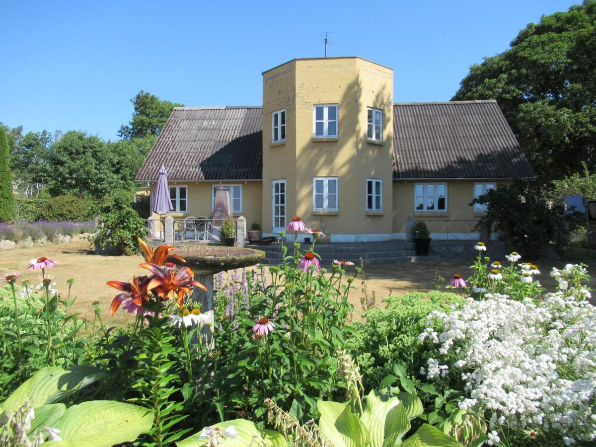 Okker Gokker Garden Hotel Allingåbro Exterior foto